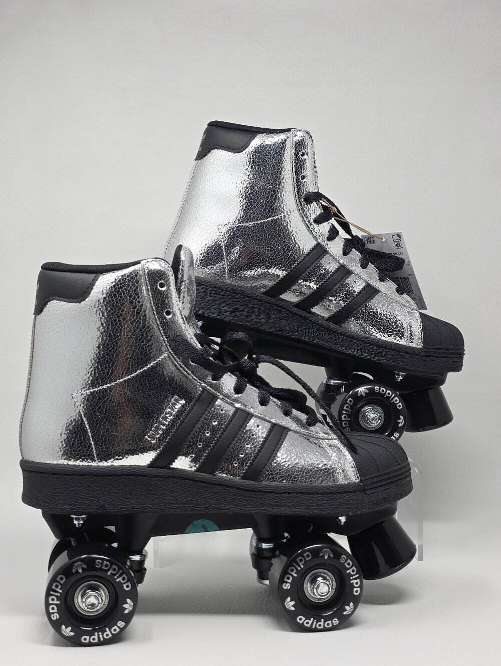 Adidas Superstar 82 Roller Skate Silver Metallic Black JH5522 Women Size 7.5 New - Picture 2 of 11